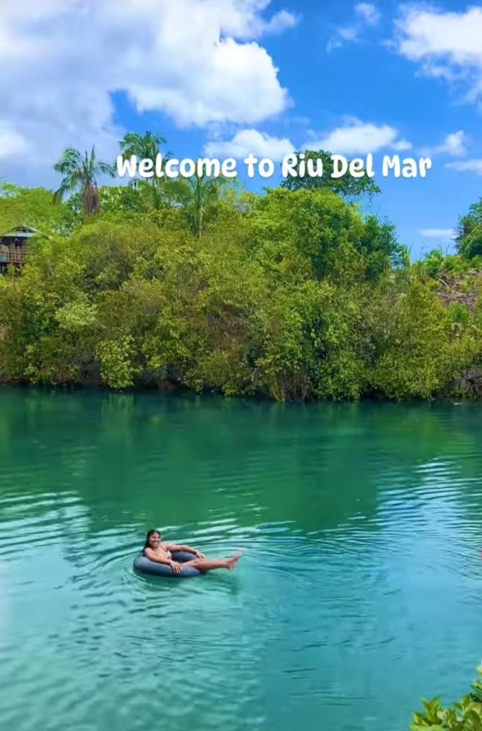 Riu Del Mar Hostel Dauis Exteriör bild